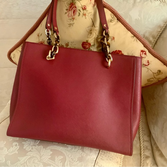 MIcheal Kors Sofia Large Saffiano Leather Tote - Picture 3 of 9